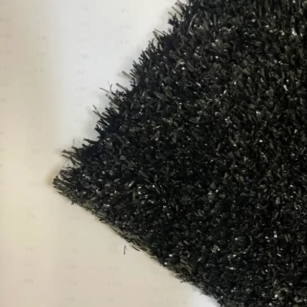 Pasto sintetico 10mm Black rollo de 4x25 mts - Imagen 3