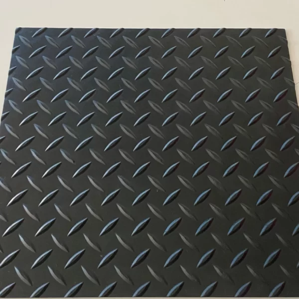 Piso de goma en rollo Diamantado 3mm x 1mt x 20mt